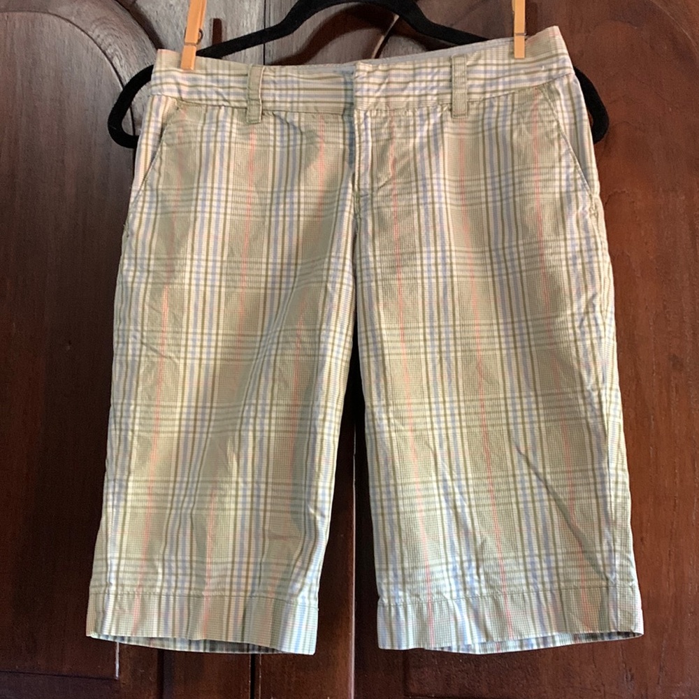 Like New! American Eagle cotton shorts size 0